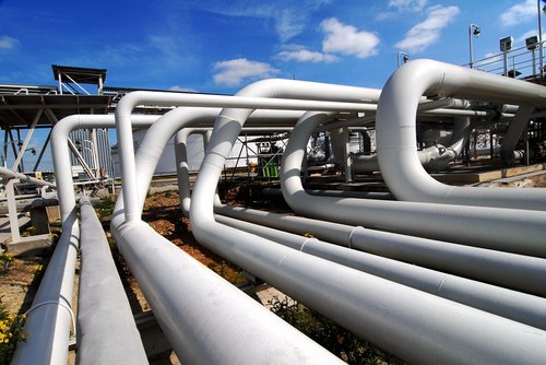 Refinery Pipe